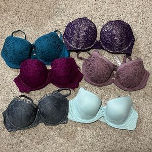 Lot Victoria’s Secret Bras 36C
